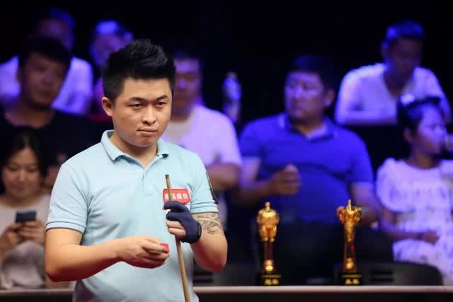 时刻挺身而 时刻挺身而