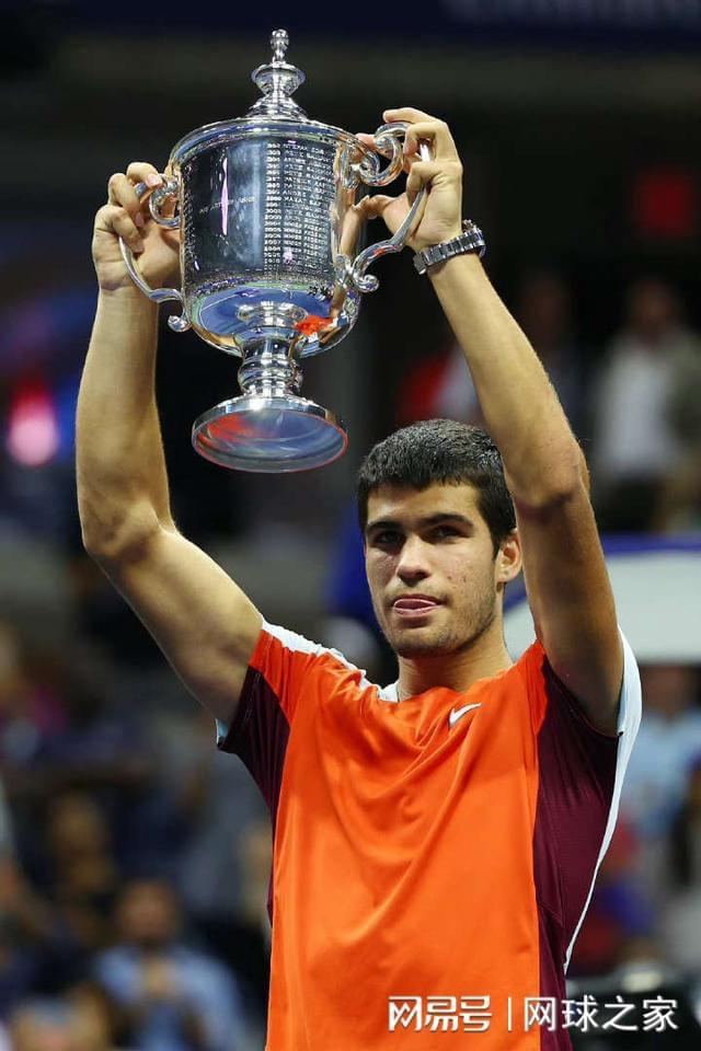 巴黎可谓群 巴黎可谓群